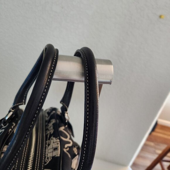 Like New Coach Horse & Carriage Black Shoulder Bag Satchel Purse - Picture 7 of 15